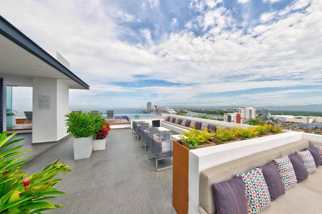 ¡Hermoso Condo con espectacular vista a la bahia!! Puerto Vallarta Exterior foto