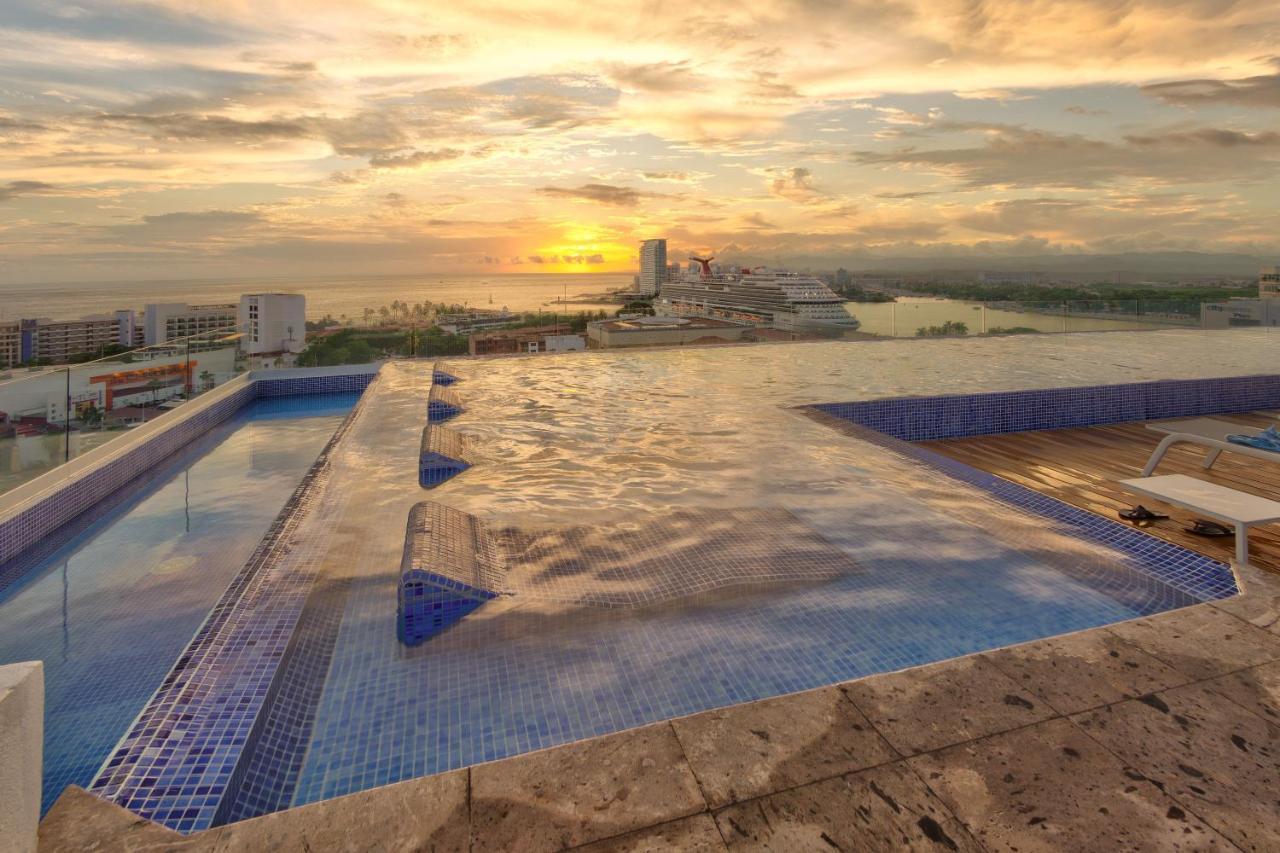 ¡Hermoso Condo con espectacular vista a la bahia!! Puerto Vallarta Exterior foto